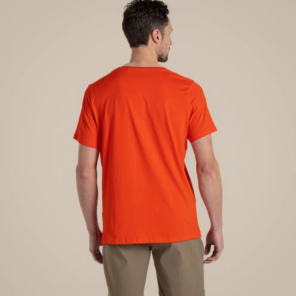 Men's Lucent Short Sleeved T-Shirt | Macaw Red