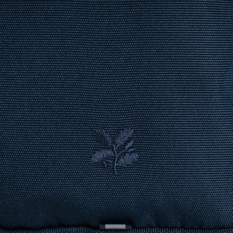 National Trust Kiwi Crossbody | Blue Stone